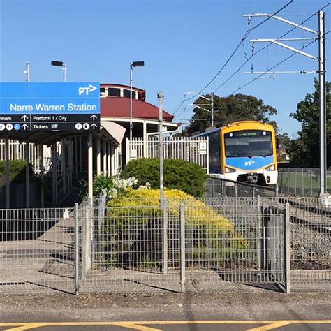 Narre Warren Station